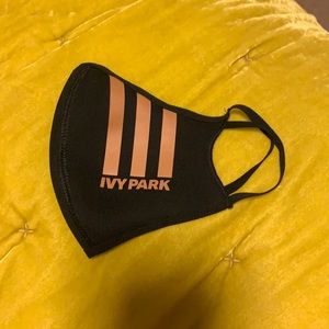 Ivy Park/Adidas face mask